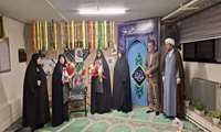 محفل انس با شهدا با حضور مادران شهیده فائزه رحیمی و شهید مصطفی علیدادی در خوابگاه دانشجوئی آمل دانشگاه علوم پزشکی ایران برگزار شد. 